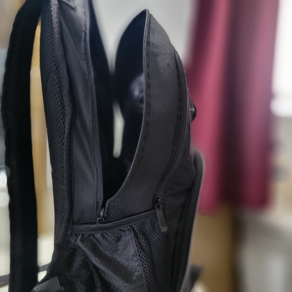 Extreme Gym Backpack, Black - Picture 6 of 8